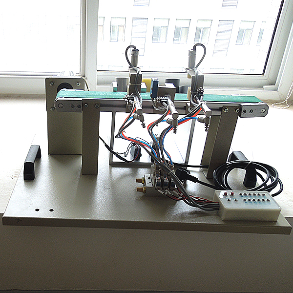 材料分揀PLC控制技能實驗臺,汽車變速箱運(yùn)行與檢測實訓(xùn)裝置