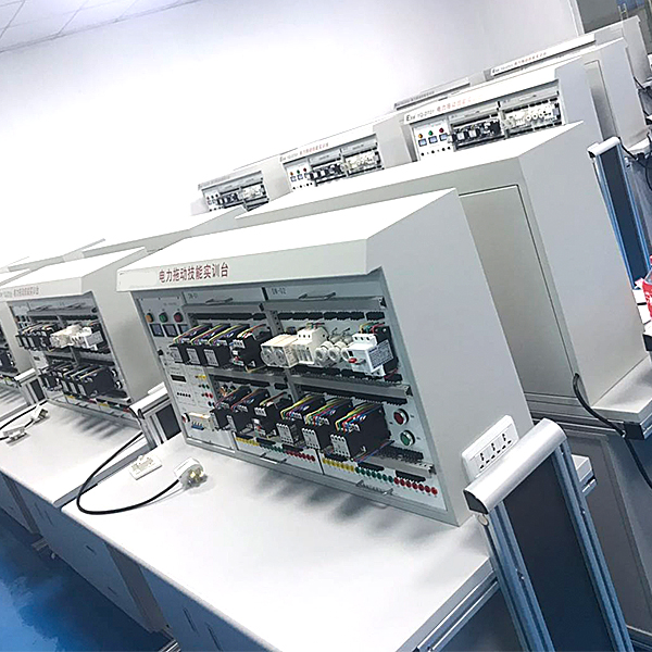 電力拖動(dòng)技能實(shí)訓(xùn)臺(tái),交直流調(diào)速考核實(shí)驗(yàn)裝置