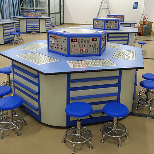 電工技能一體化系統(tǒng)實驗臺,電梯曳引系統(tǒng)安裝實訓裝置